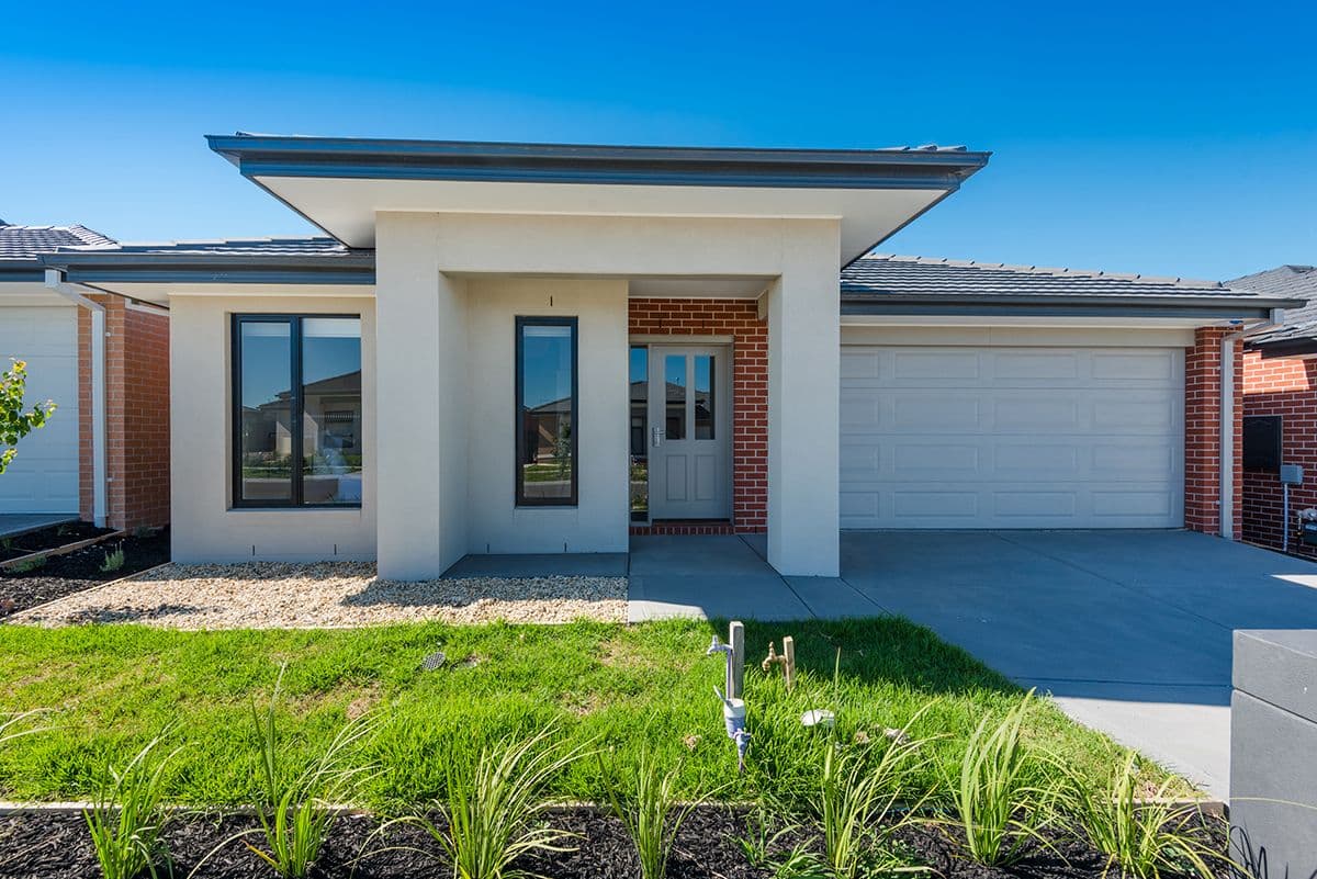 30 Banjolina Circuit, Craigieburn VIC 3064, Craigieburn - Image 1
