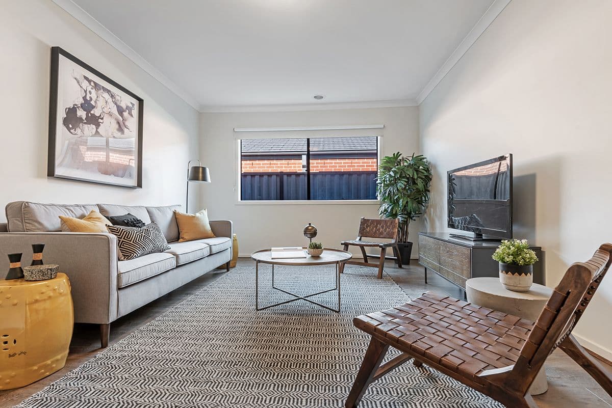 30 Banjolina Circuit, Craigieburn VIC 3064, Craigieburn - Thumbnail 4