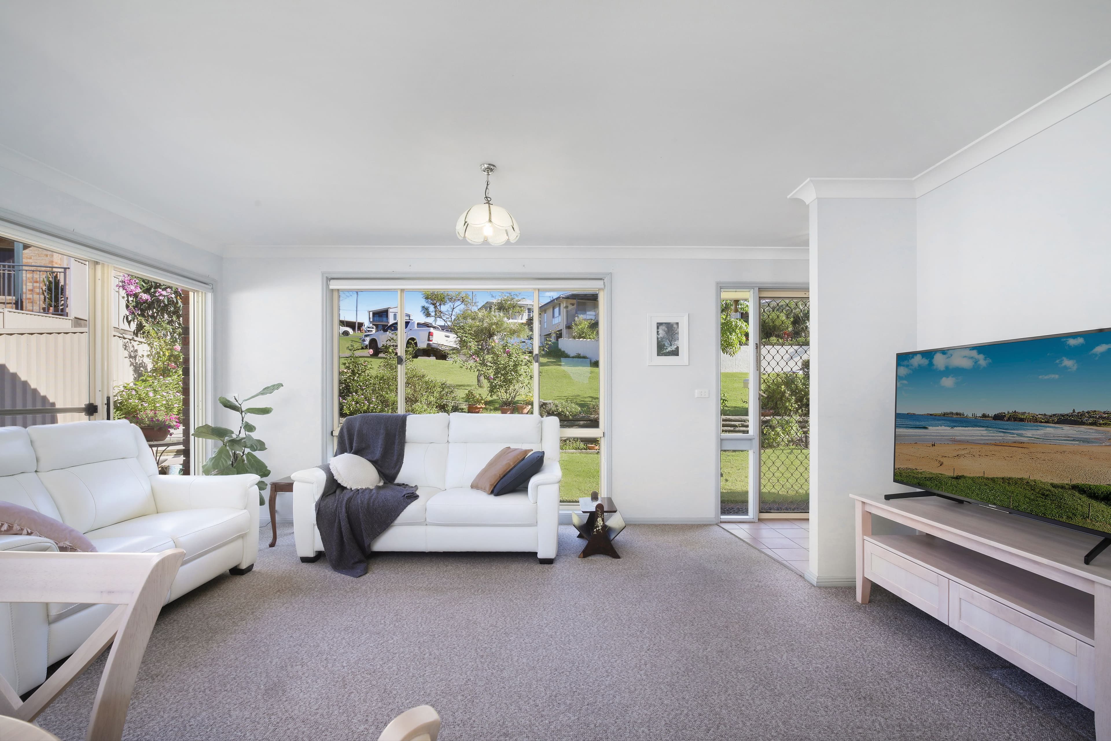 2/17 Leslie Parade, Saratoga NSW 2251, Saratoga - Thumbnail 2