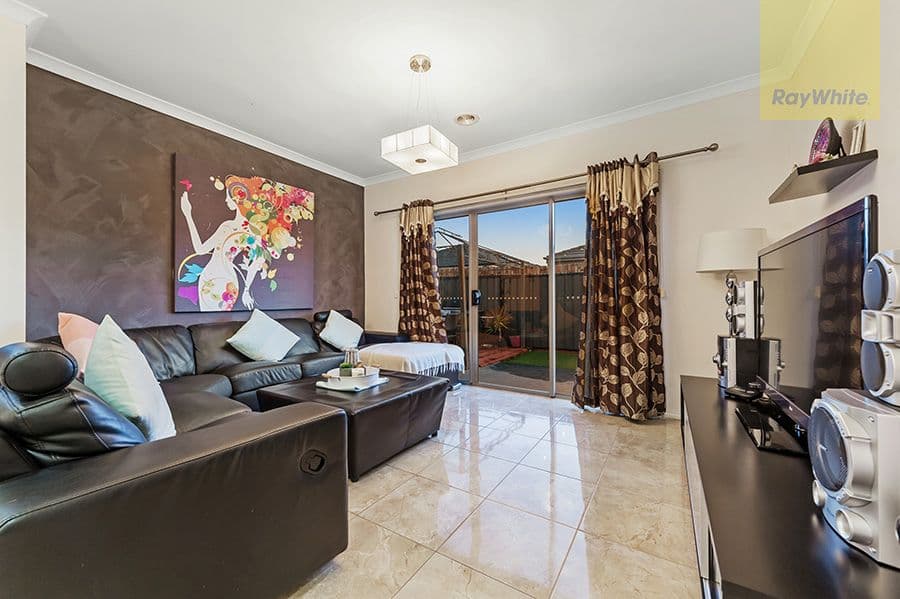 31 Fermont Avenue, Craigieburn VIC 3064, Craigieburn - Thumbnail 6
