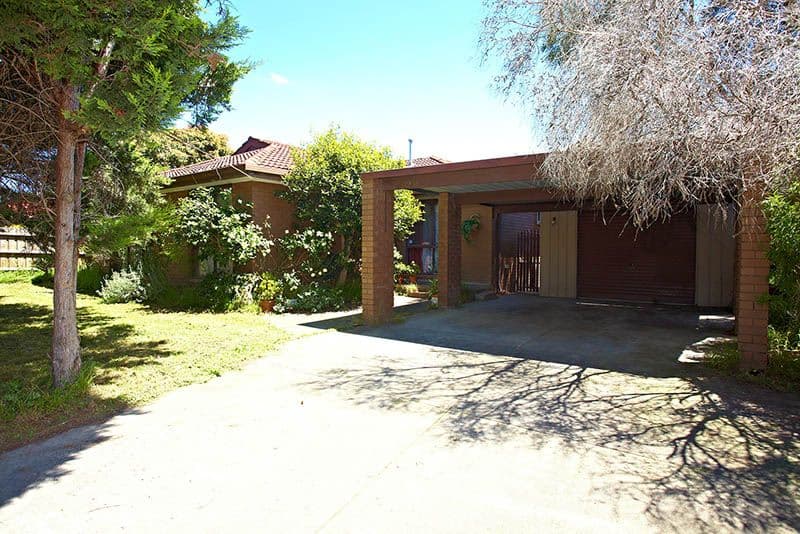 332 COLCHESTER Road, BAYSWATER NORTH VIC 3153, Bayswater North - Thumbnail 2
