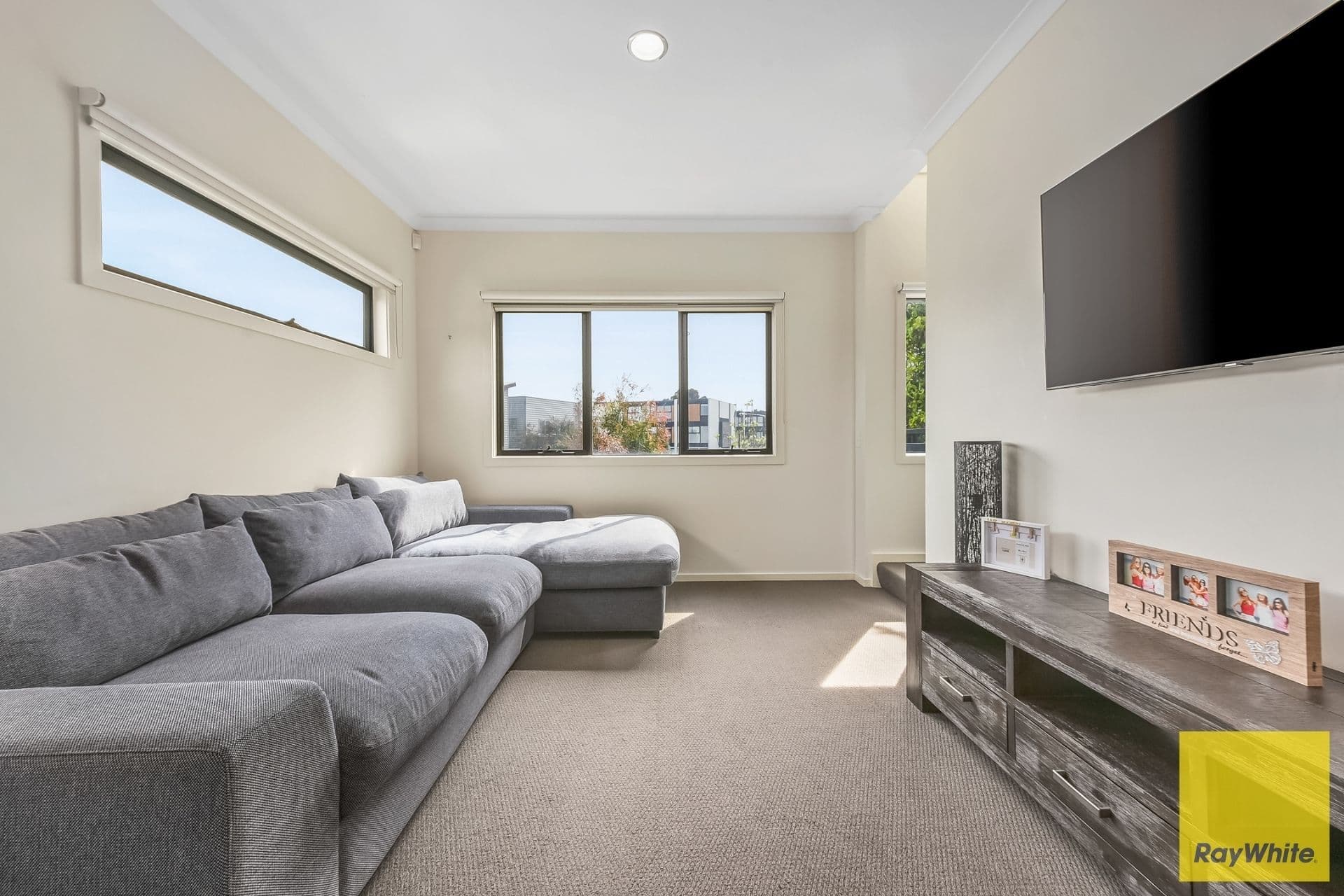 6 Huckson Street, Dandenong VIC 3175, Dandenong - Thumbnail 4