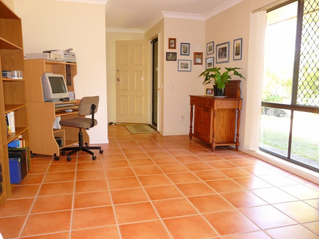 40 Monica Street, ROCHEDALE SOUTH QLD 4123, Rochedale South - Thumbnail 4