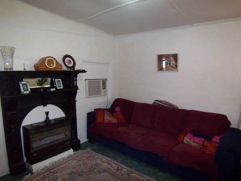 10 Cowper Street, BENDIGO VIC 3550, Bendigo - Thumbnail 2