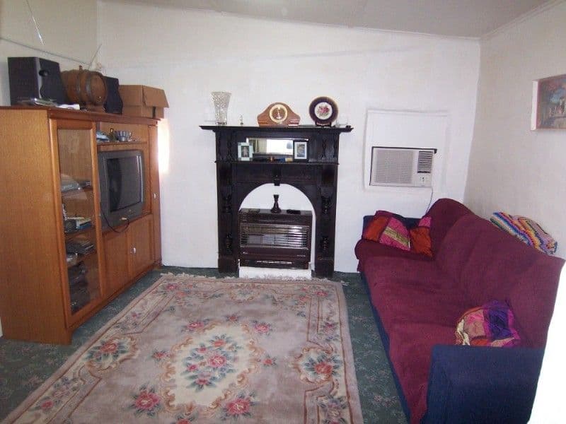 10 Cowper Street, BENDIGO VIC 3550, Bendigo - Thumbnail 4