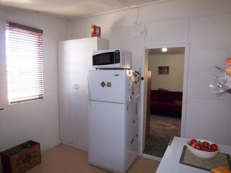 10 Cowper Street, BENDIGO VIC 3550, Bendigo - Thumbnail 7