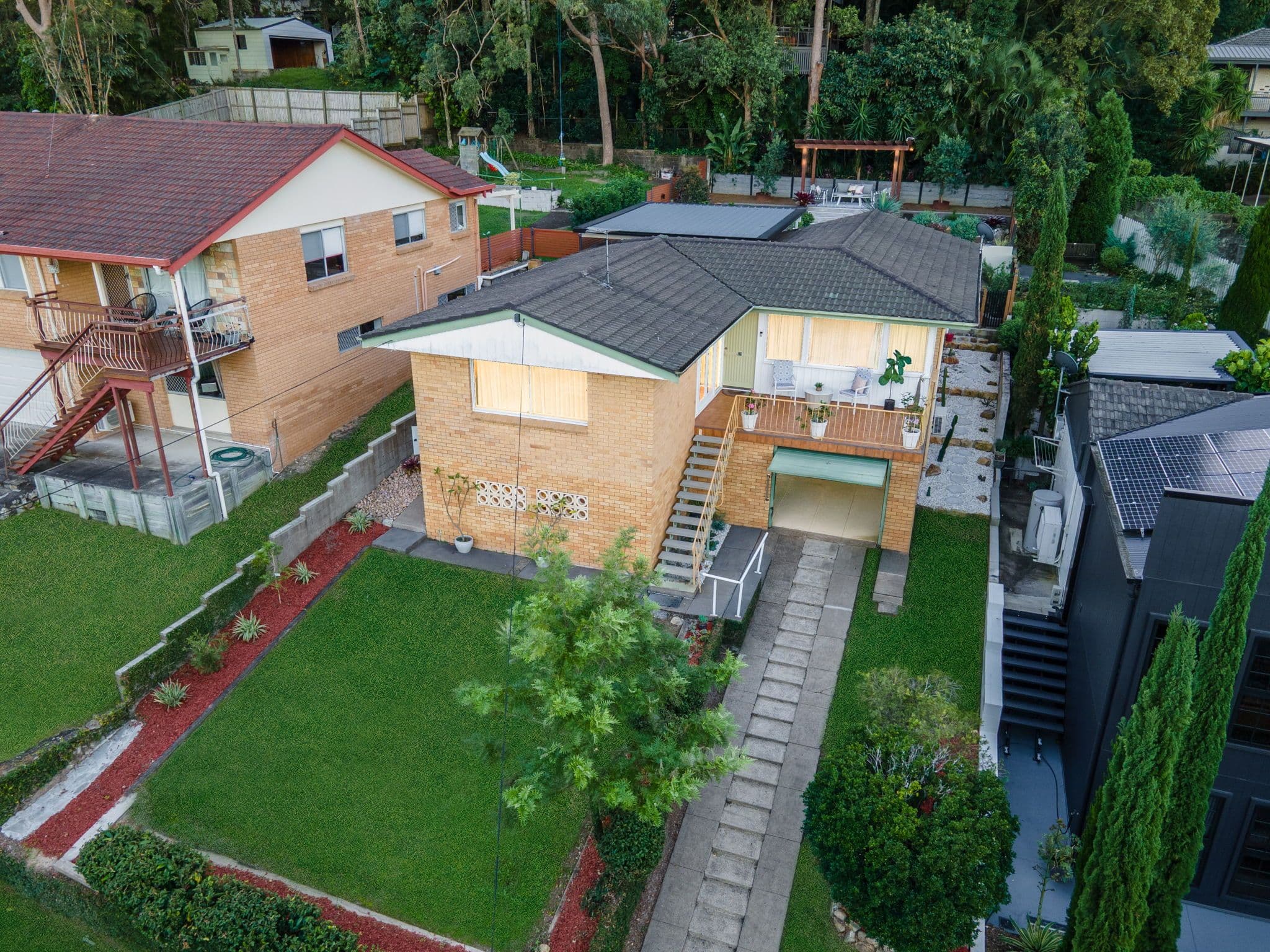 5 Dobbs Street, Holland Park West QLD 4121, Holland Park West - Thumbnail 3