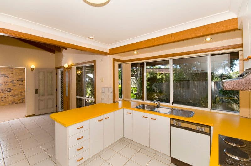 24 Beaumont Court, CURRUMBIN WATERS QLD 4223, Currumbin Waters - Thumbnail 4