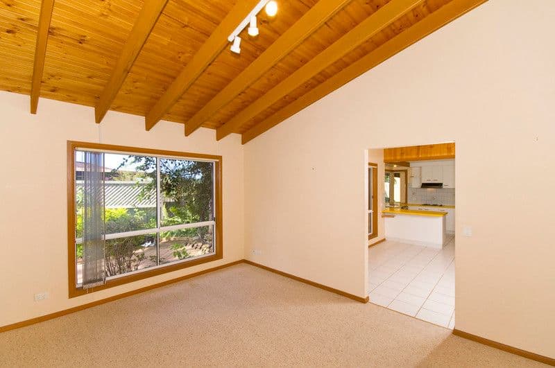 24 Beaumont Court, CURRUMBIN WATERS QLD 4223, Currumbin Waters - Thumbnail 6