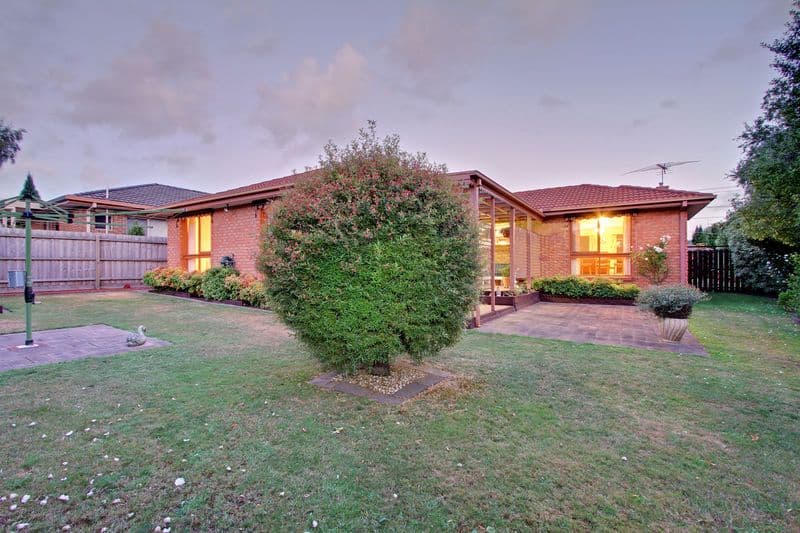 38 ROSEMARY Avenue, CROYDON HILLS VIC 3136, Croydon Hills - Thumbnail 4