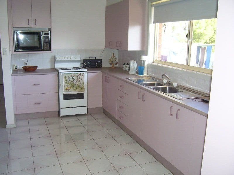 18 Ebelina Crescent, PARKES NSW 2870, Parkes - Thumbnail 5