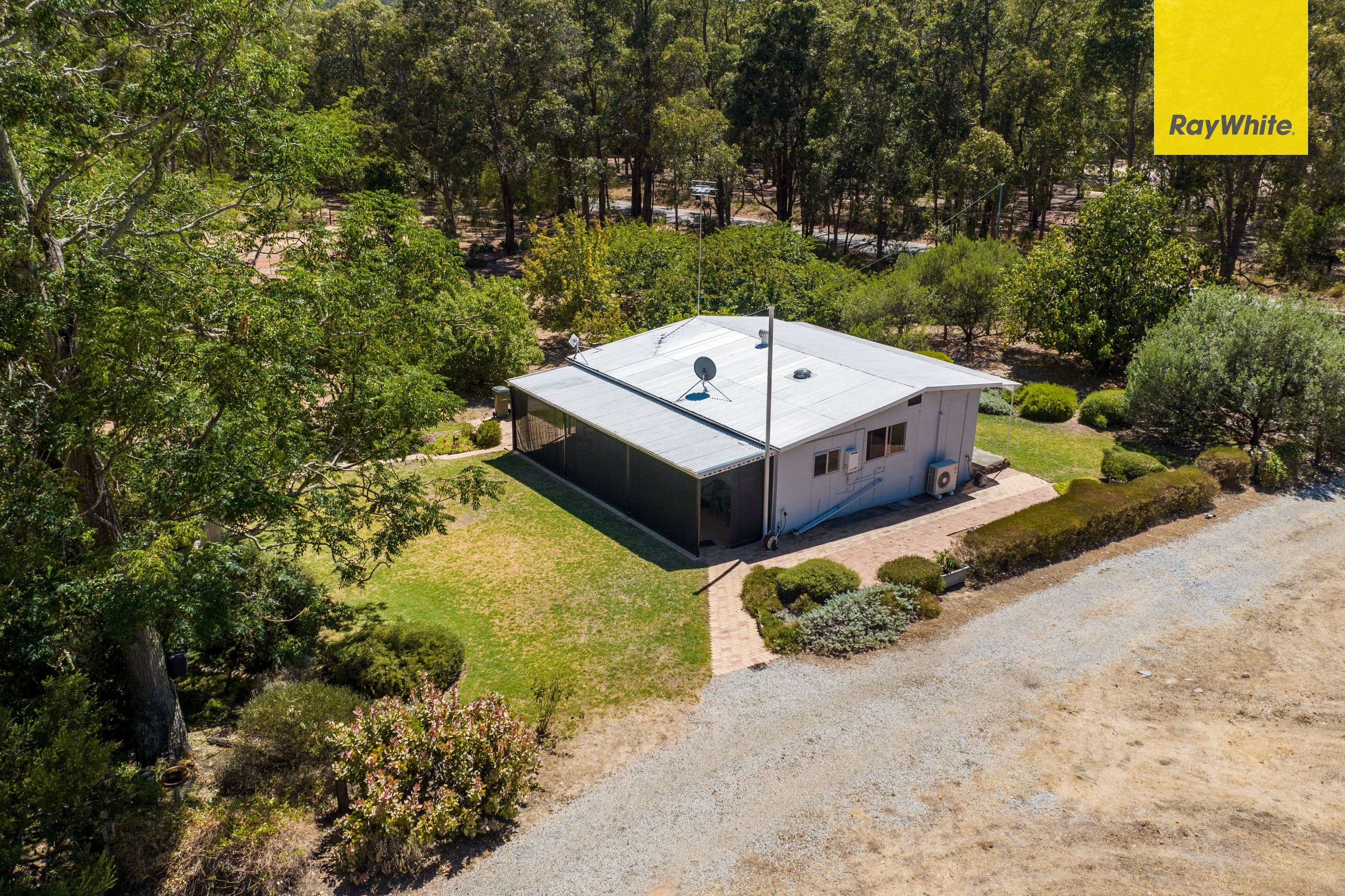 2105 Sexton Street, Mount Helena WA 6082, Mount Helena - Thumbnail 3