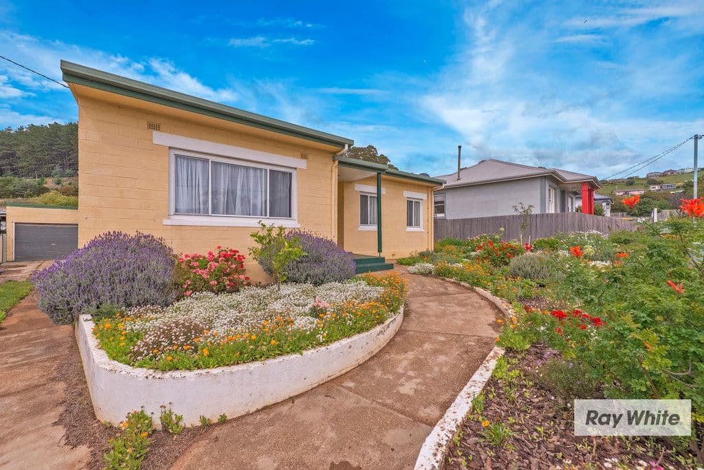 5 Romaine Street, South Burnie TAS 7320, South Burnie - Thumbnail 2
