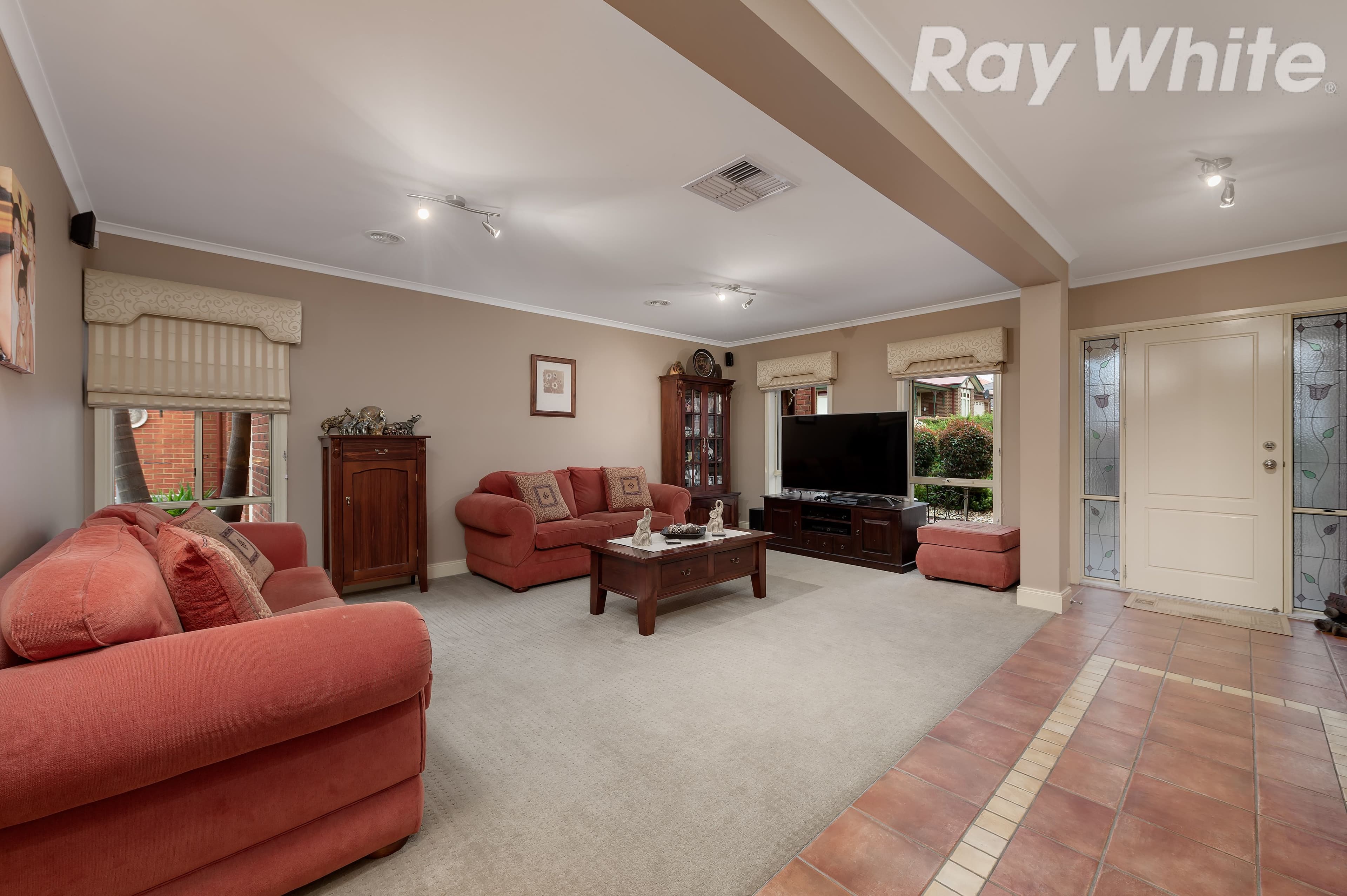 17 Portobello Terrace, South Morang VIC 3752, South Morang - Thumbnail 2