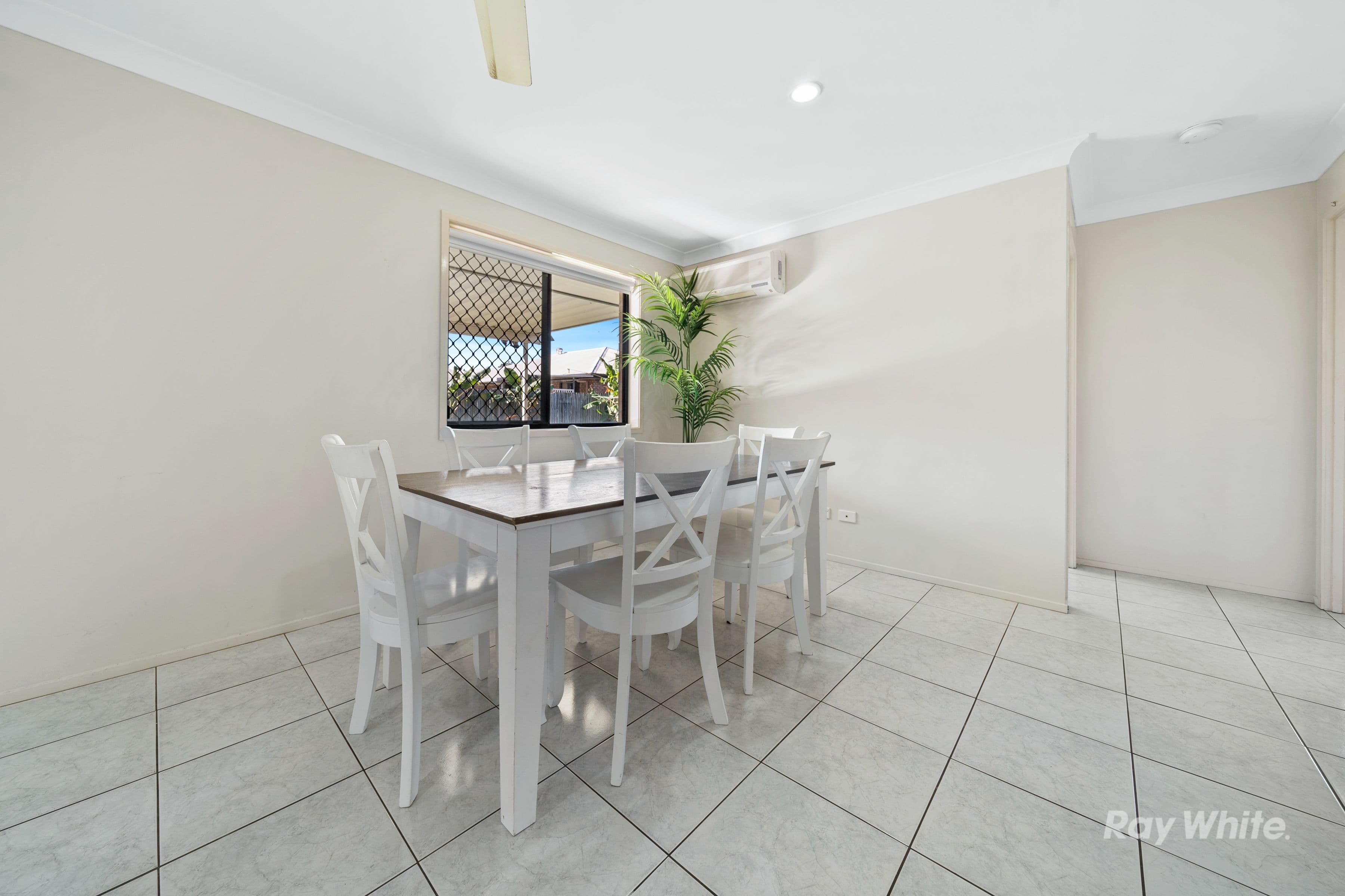 38 Pidgeon Boulevard, Crestmead QLD 4132, Crestmead - Thumbnail 8