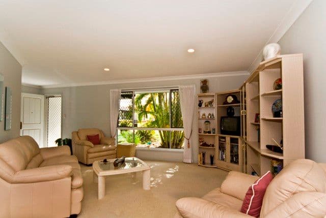 4  Setonhall Court, SIPPY DOWNS QLD 4556, Sippy Downs - Thumbnail 3