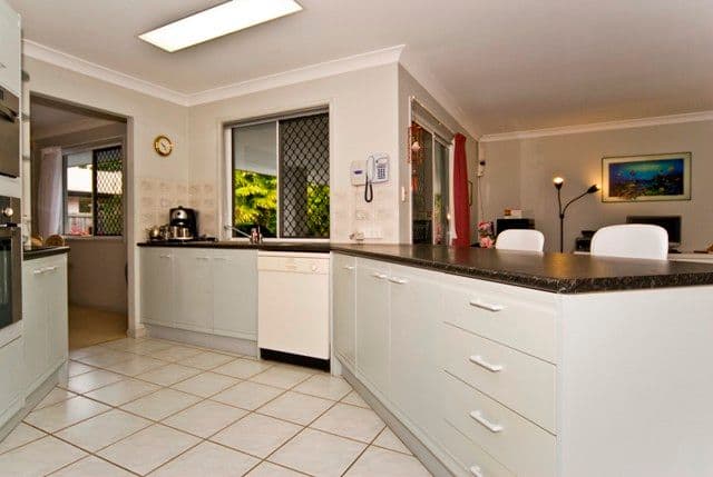 4  Setonhall Court, SIPPY DOWNS QLD 4556, Sippy Downs - Thumbnail 6