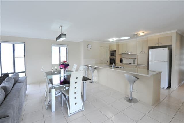 29 Elizabeth Street, WESTBROOK QLD 4350, Westbrook - Thumbnail 5