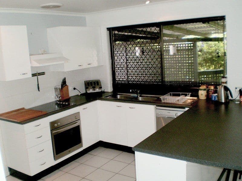 23 Cosway Street, HILLCREST QLD 4118, Hillcrest - Thumbnail 2