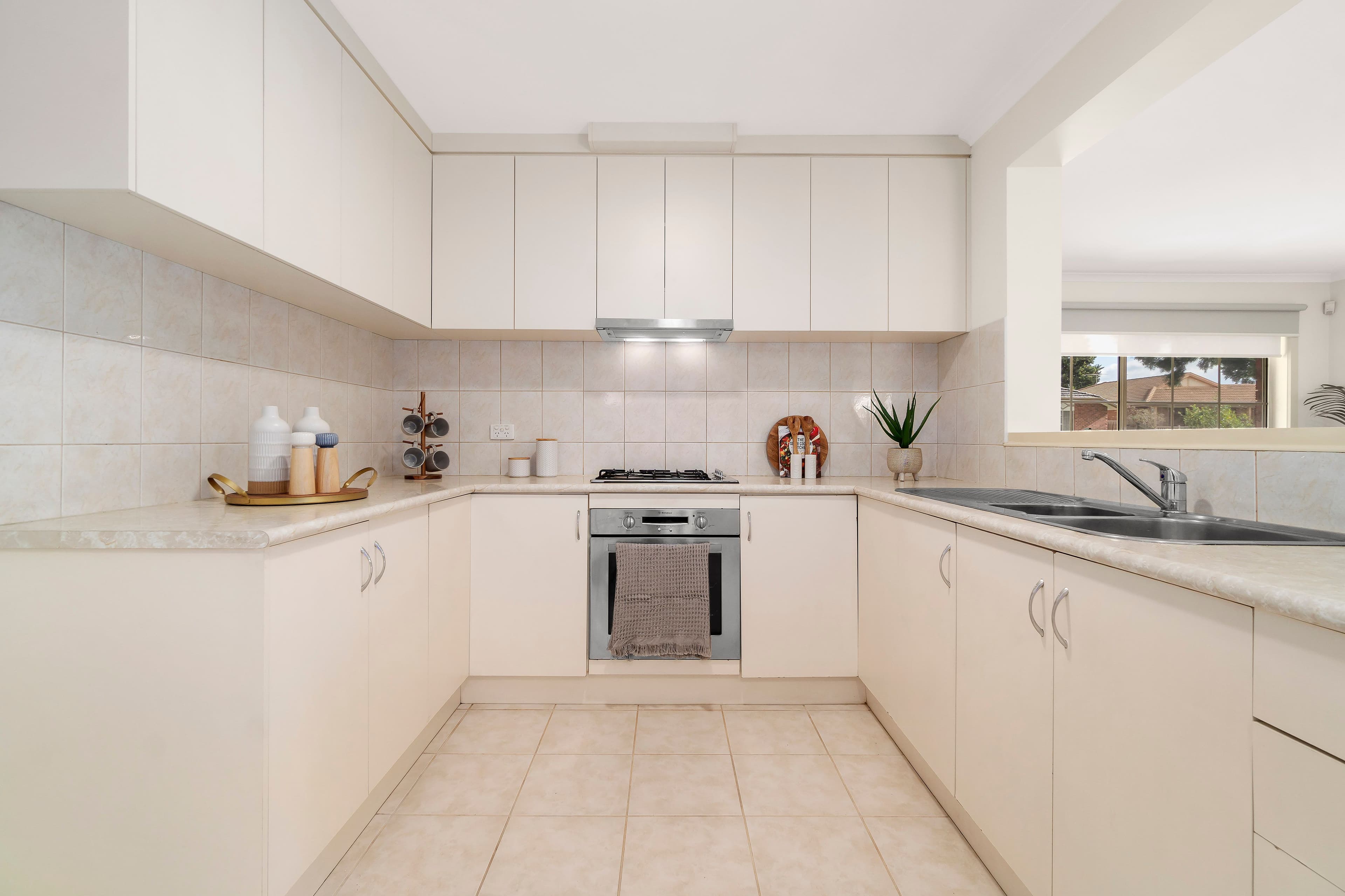 79 Woolnough Drive, Mill Park VIC 3082, Mill Park - Thumbnail 4