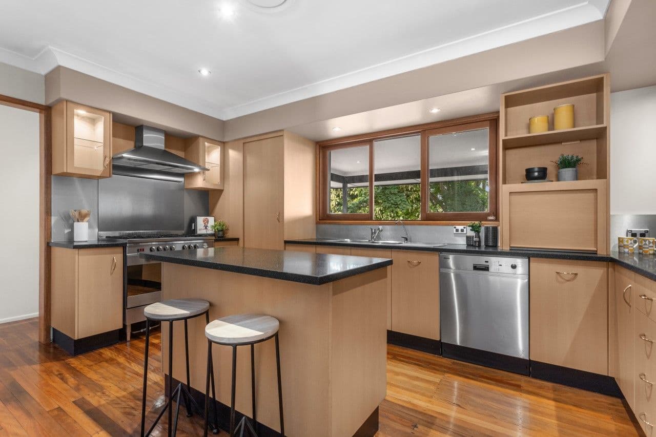 6 Lovedale Street, Wilston QLD 4051, Wilston - Thumbnail 4