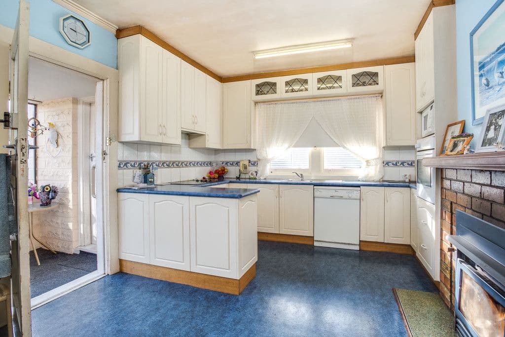 5 Alma Street, Youngtown TAS 7249, Youngtown - Thumbnail 2