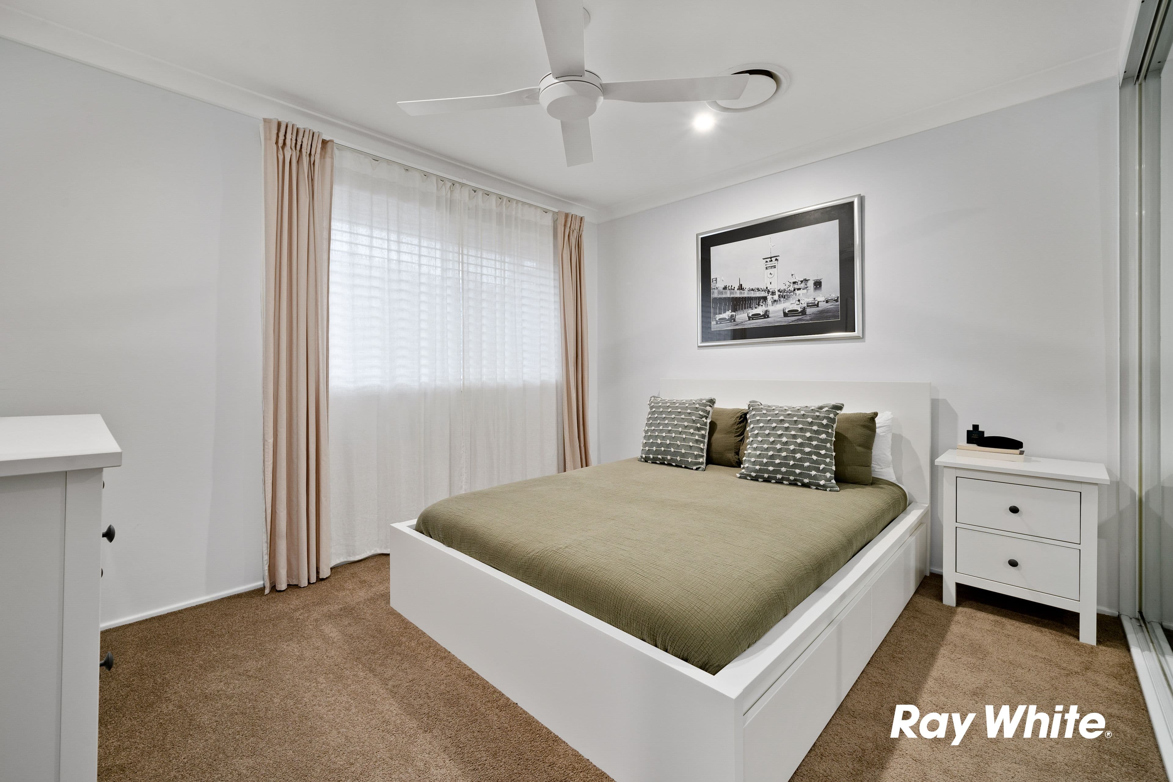 8 Hugo Place, Quakers Hill NSW 2763, Quakers Hill - Thumbnail 7