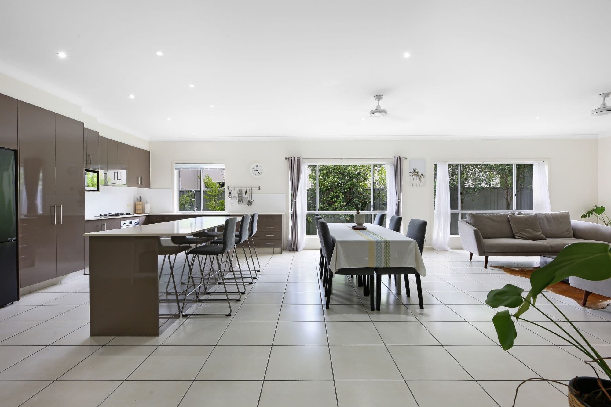 13 Emerson Drive, Bonogin QLD 4213, Bonogin - Thumbnail 4