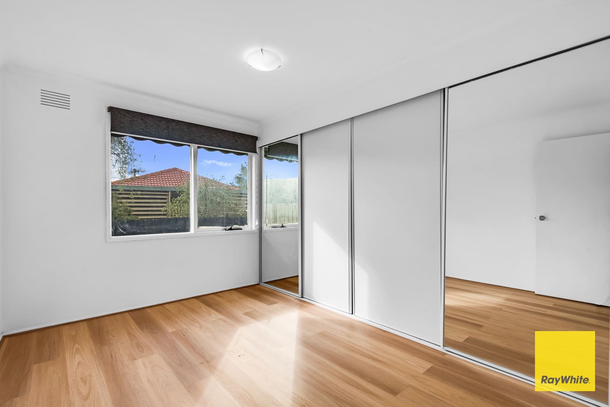9 Swan Street, Werribee VIC 3030, Werribee - Thumbnail 6