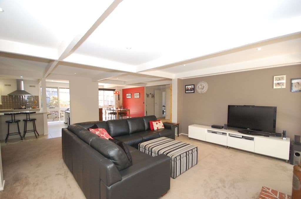 23 Everton Road, MOUNT EVELYN VIC 3796, Mount Evelyn - Thumbnail 2