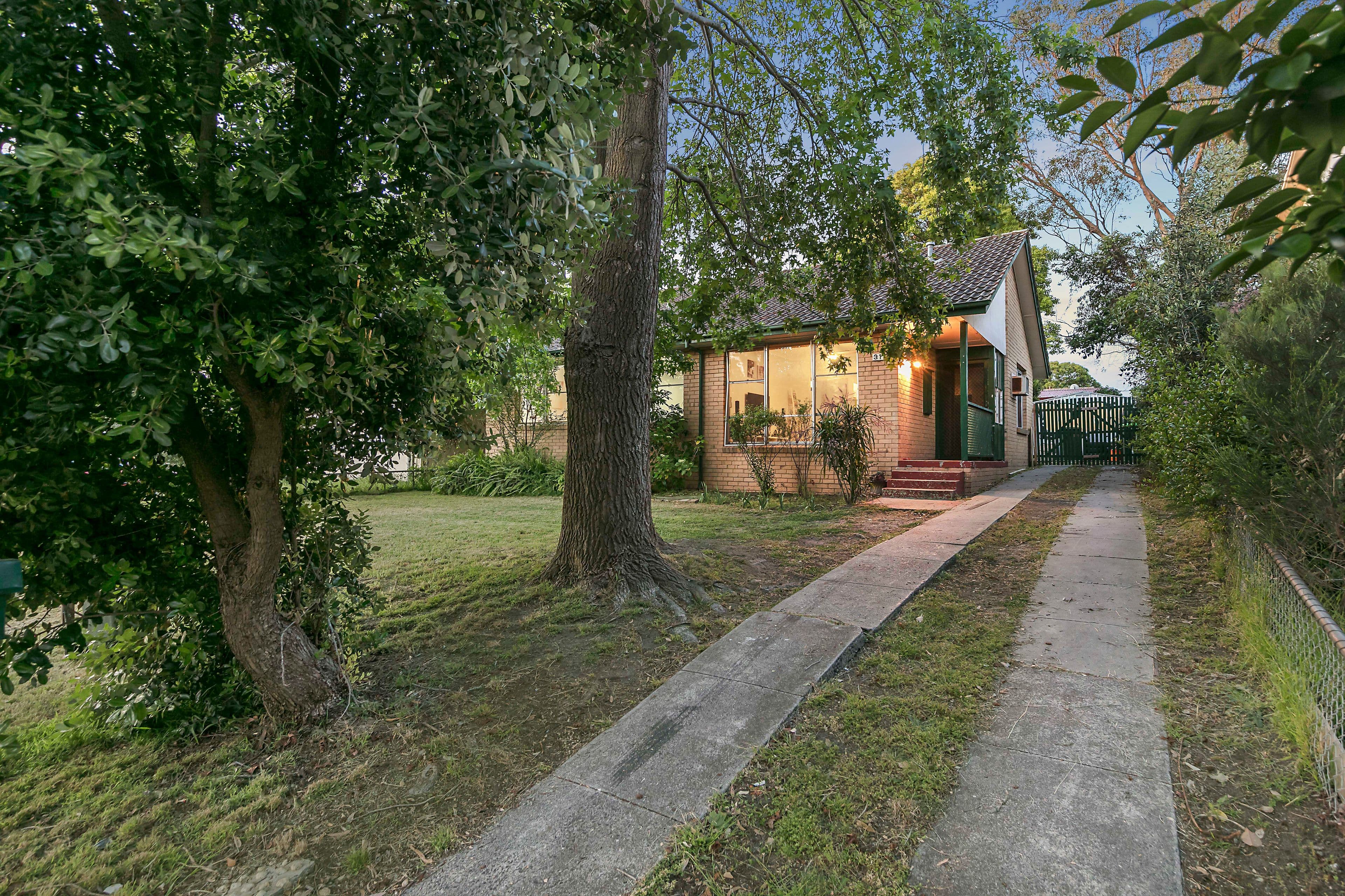 31 Coolgardie Street, Frankston North VIC 3200, Frankston North - Image 1