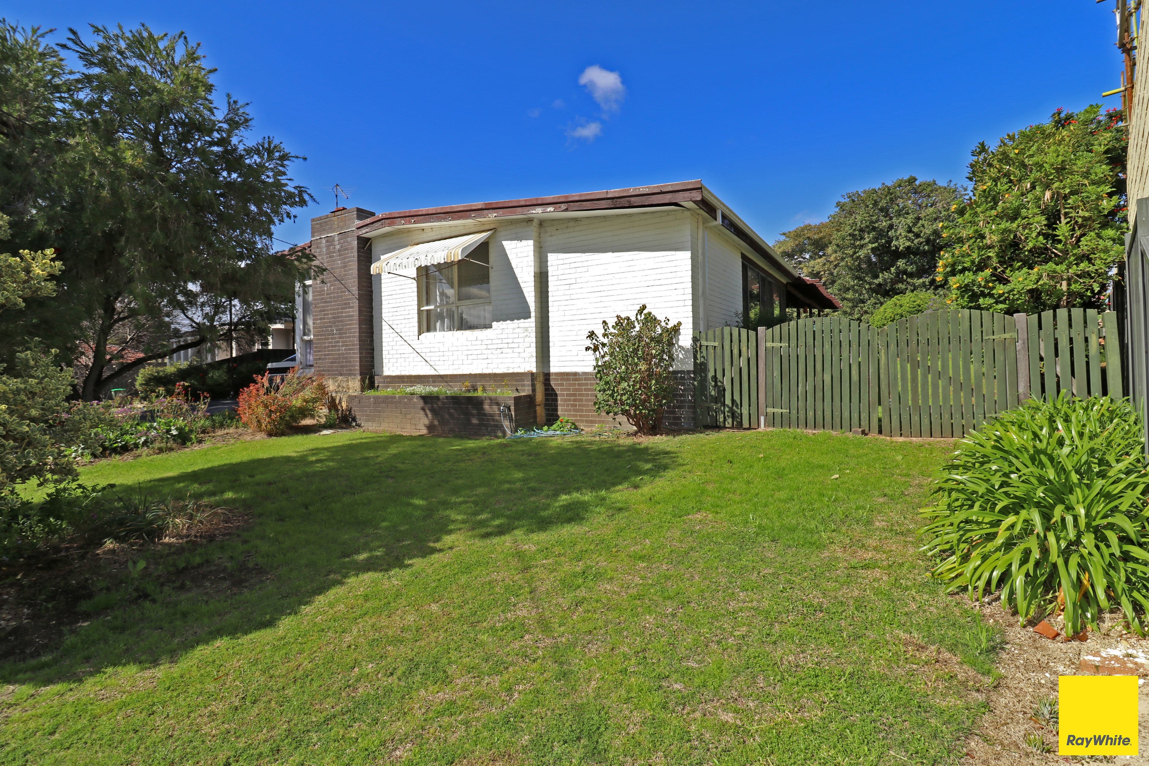 3 Garnsworthy Place, Bassendean WA 6054, Bassendean - Thumbnail 2