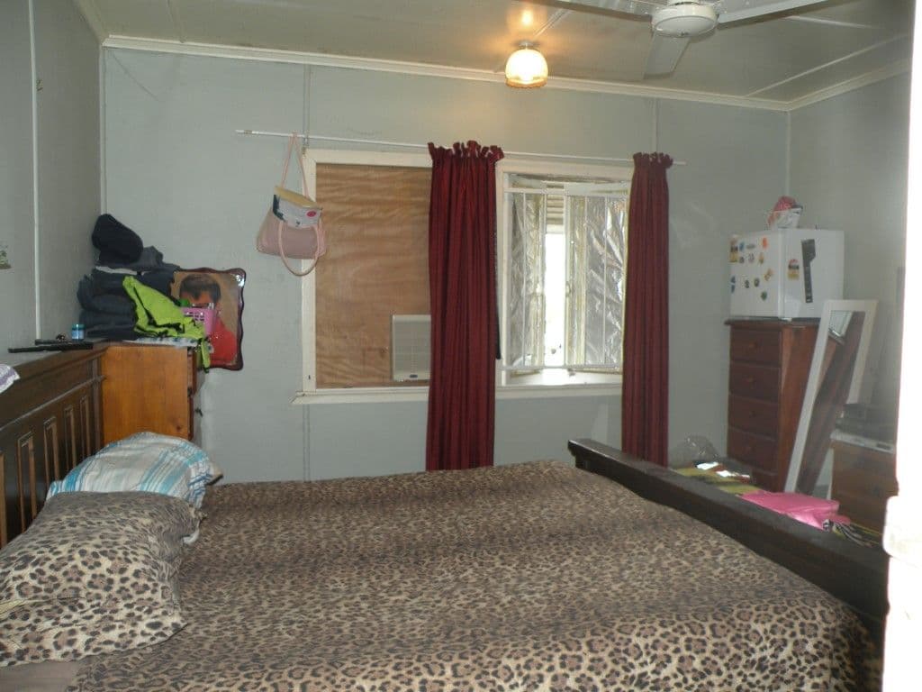 38 Thomasson Street, PARK AVENUE QLD 4701, Park Avenue - Thumbnail 4