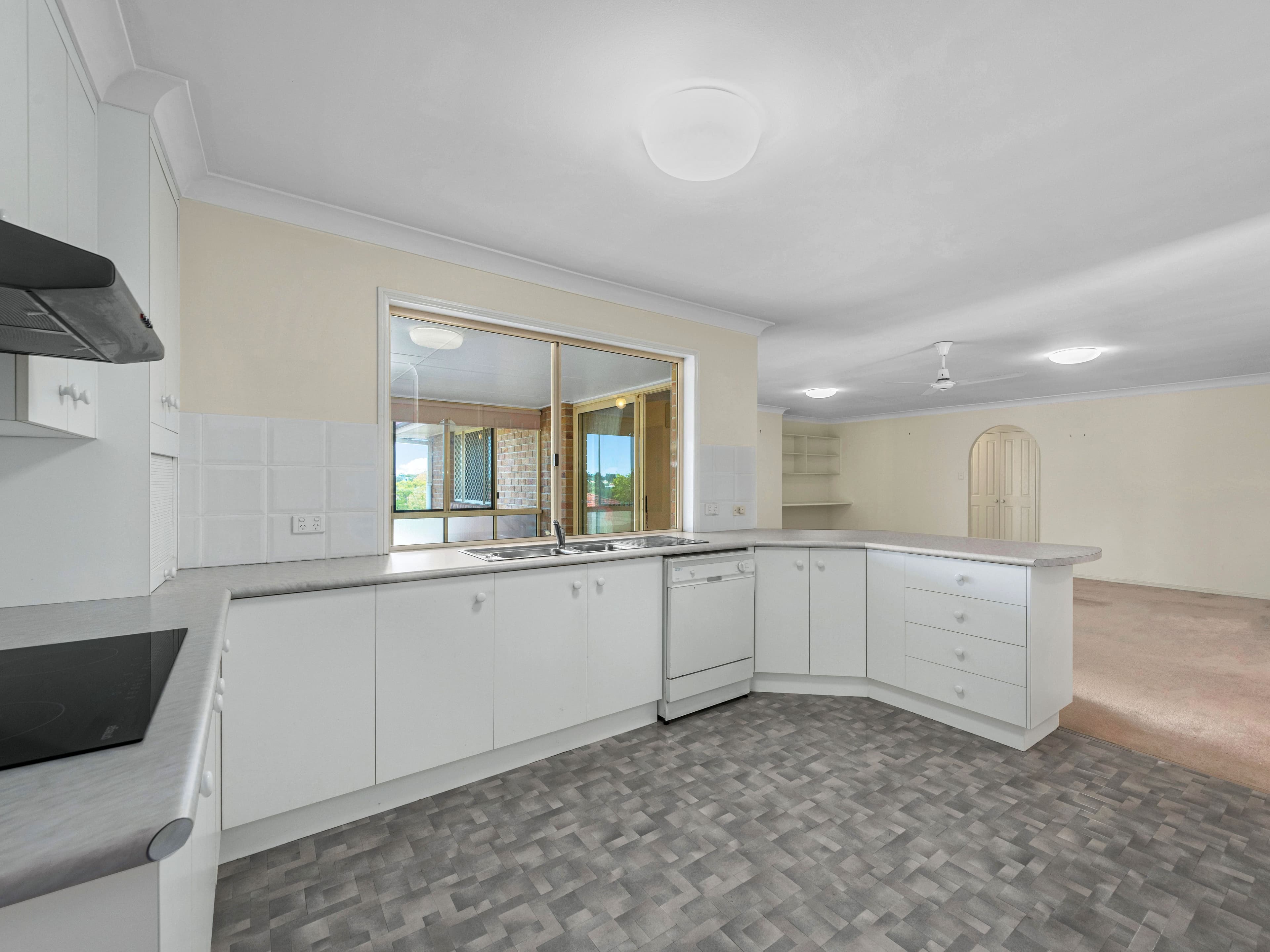 23 Namatjira Street, Everton Park QLD 4053, Everton Park - Thumbnail 6