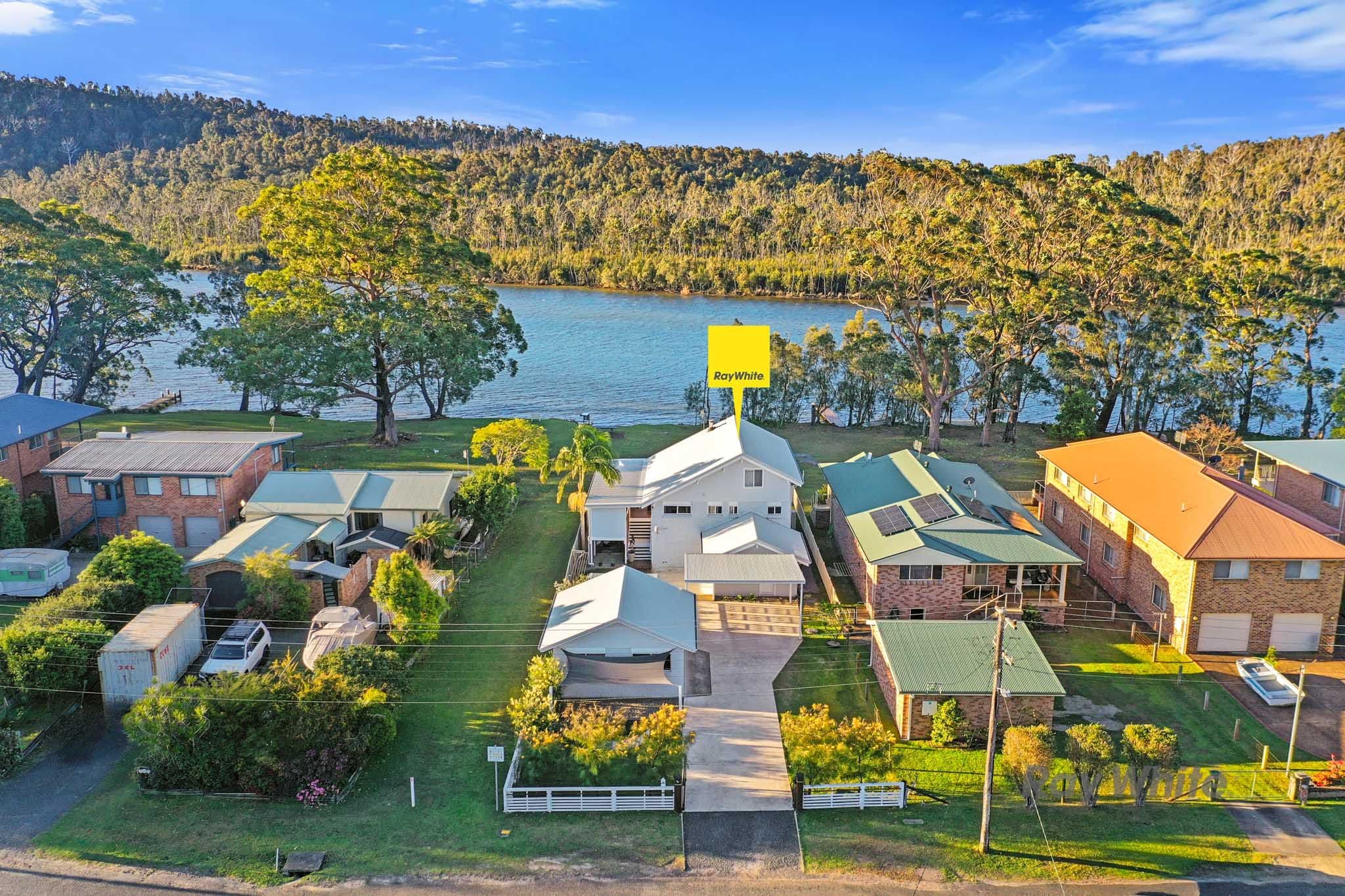 25 Edwin Avenue, Lake Conjola NSW 2539, Lake Conjola - Thumbnail 2
