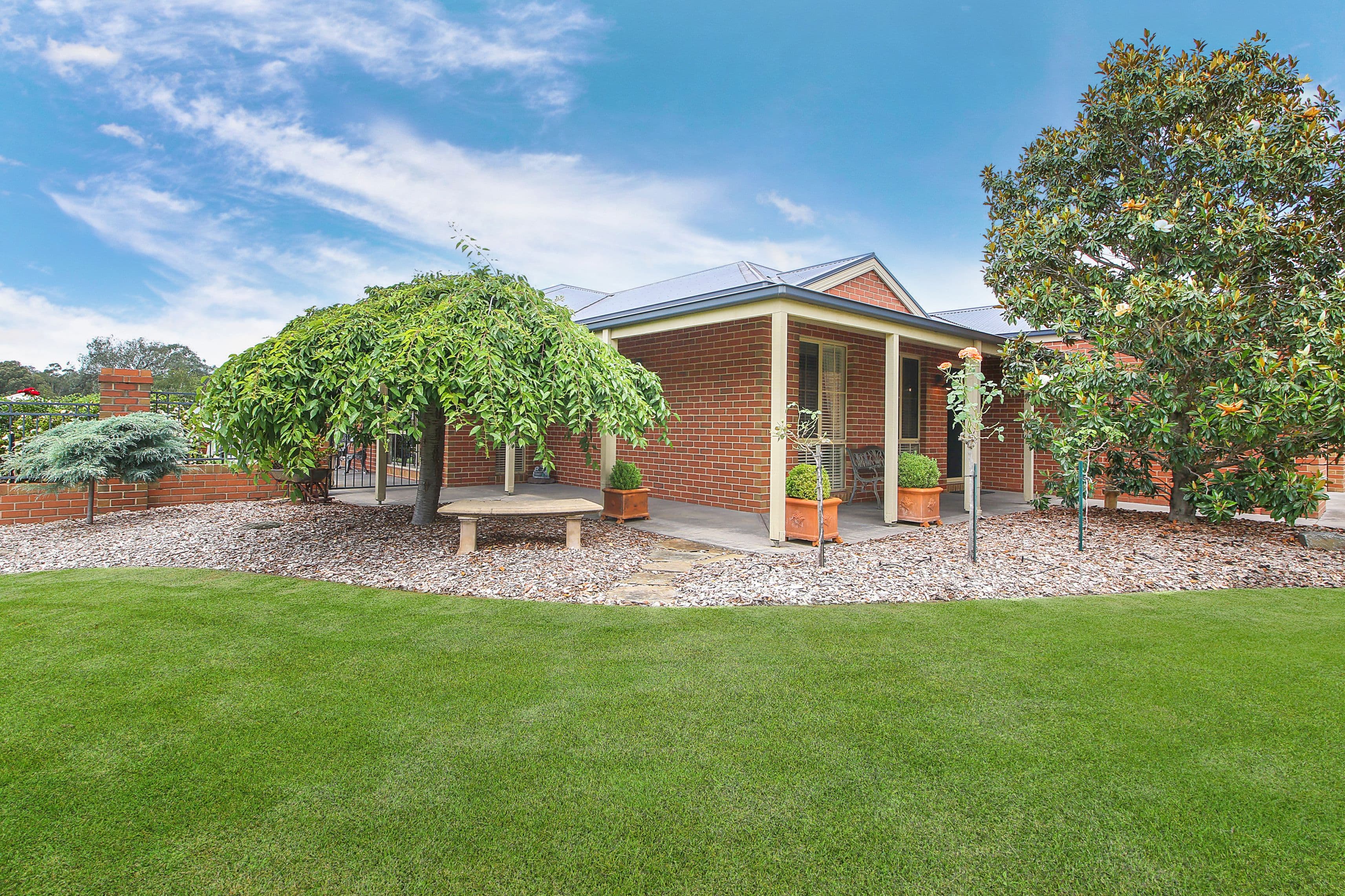 17 Golflinks Avenue, West Wodonga VIC 3690, West Wodonga - Thumbnail 2