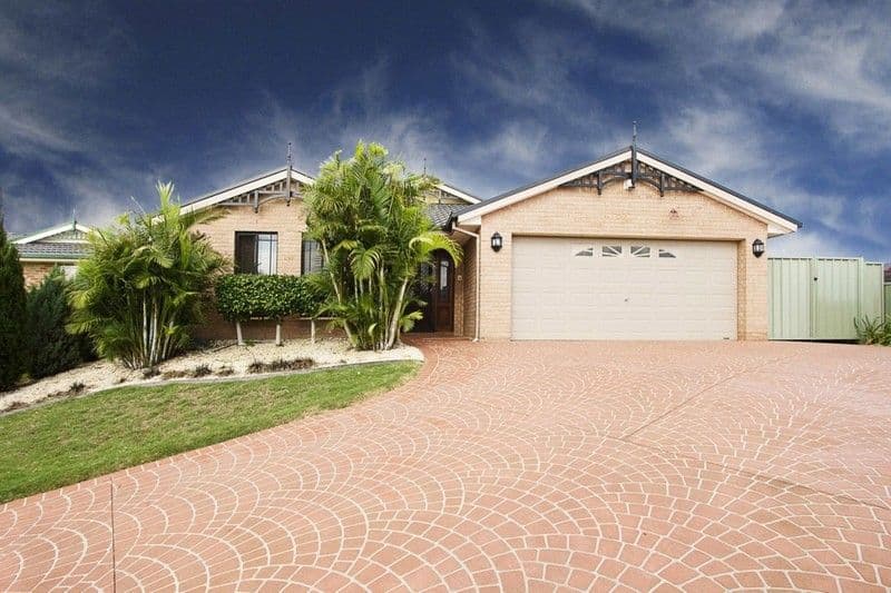 9 Yenna Place, GLENMORE PARK NSW 2745, Glenmore Park - Image 1