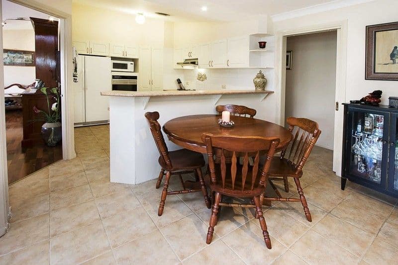 9 Yenna Place, GLENMORE PARK NSW 2745, Glenmore Park - Thumbnail 8
