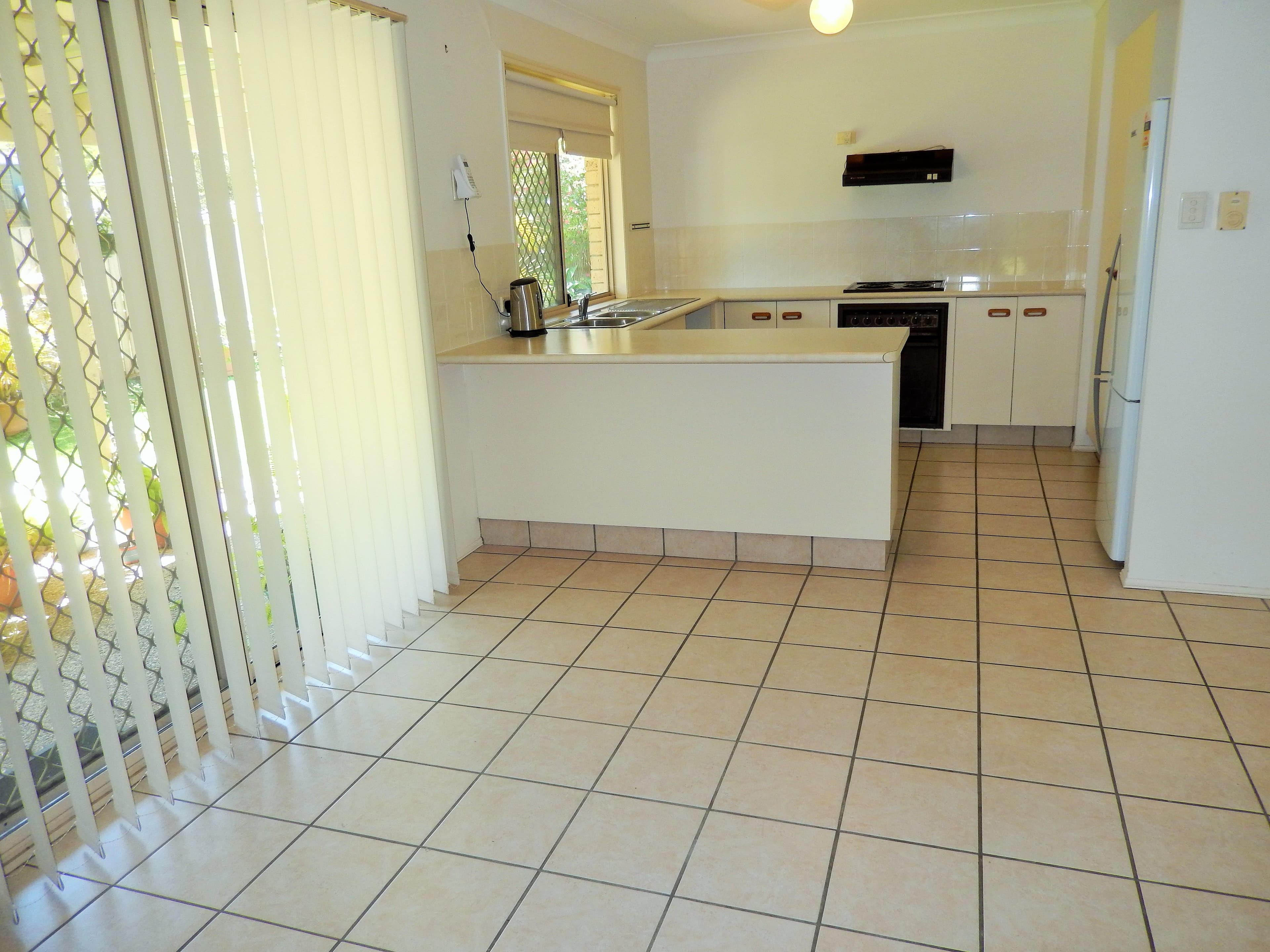 204 Wildey Street, Flinders View QLD 4305, Flinders View - Thumbnail 4