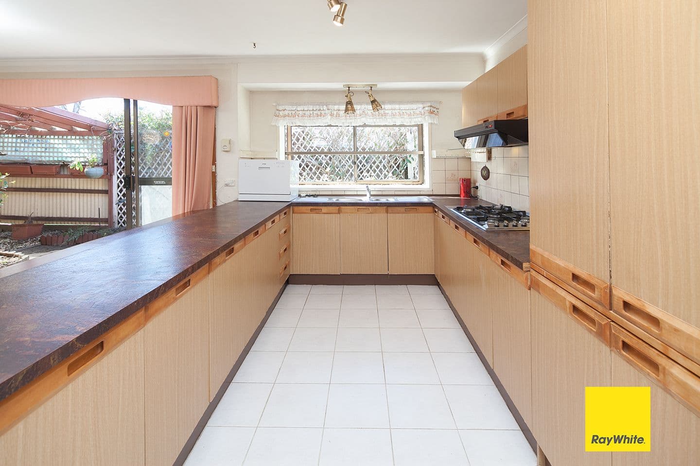 16 Malcolm Road, Langwarrin VIC 3910, Langwarrin - Thumbnail 6