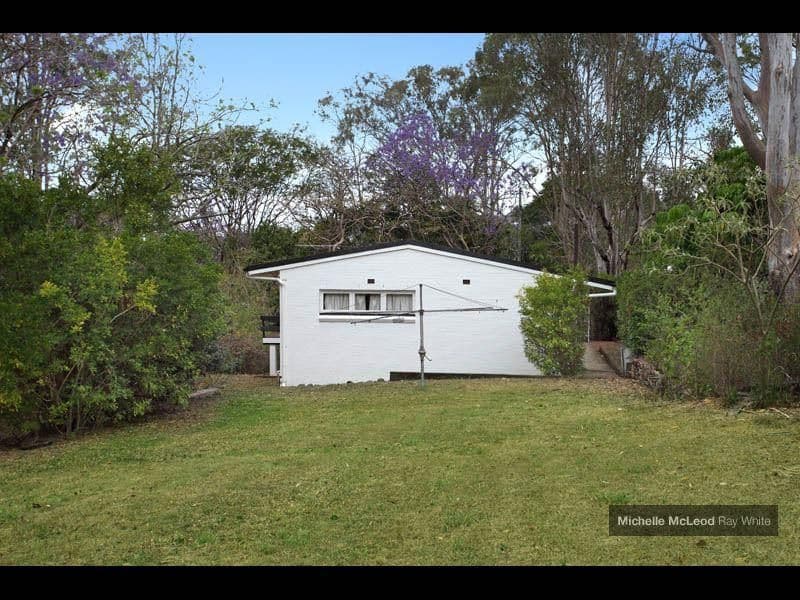 26 Gilruth Road, KENMORE QLD 4069, Kenmore - Thumbnail 5