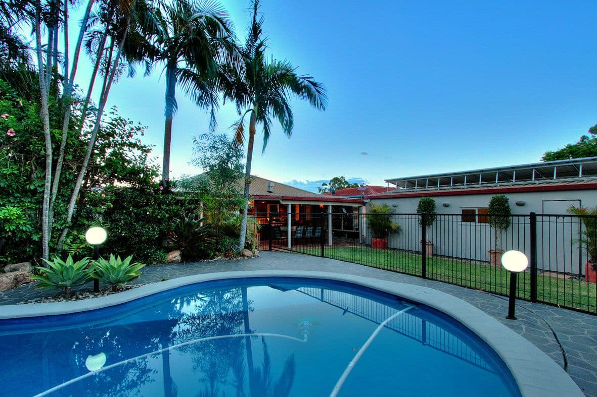 19 Westgate Avenue, Springwood QLD 4127, Springwood - Thumbnail 2