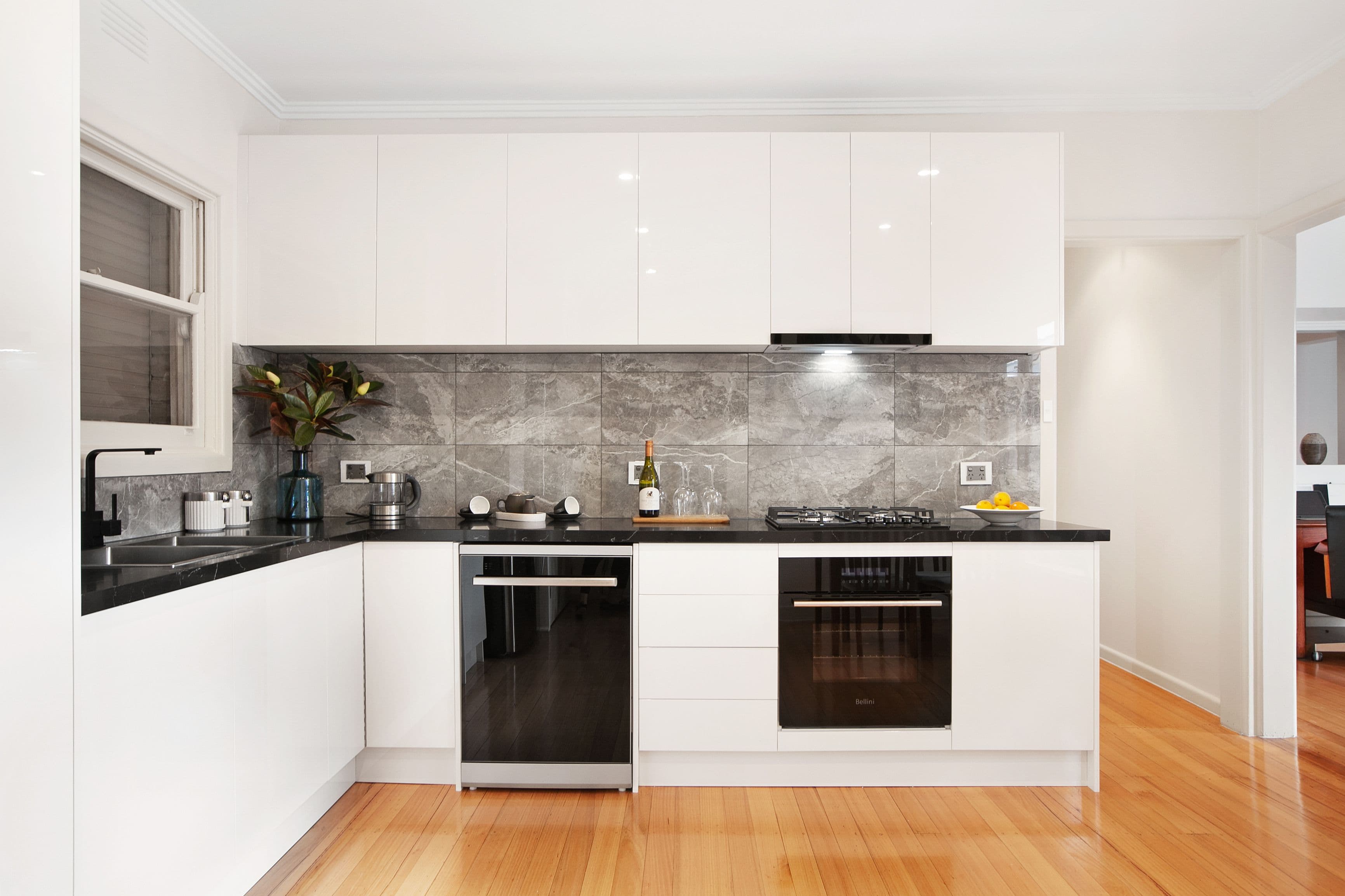 32 Locher Avenue, Reservoir VIC 3073, Reservoir - Thumbnail 6