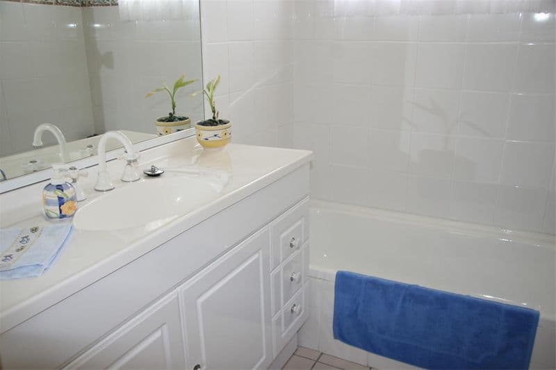 14 Smart Street, MOOROOBOOL, QLD, 4870, Mooroobool - Thumbnail 4