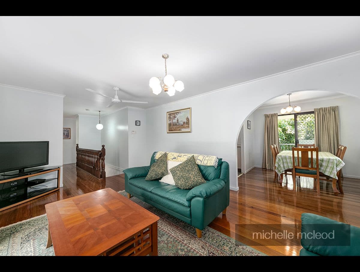 17 Merrilyn Street, Chapel Hill QLD 4069, Chapel Hill - Thumbnail 5