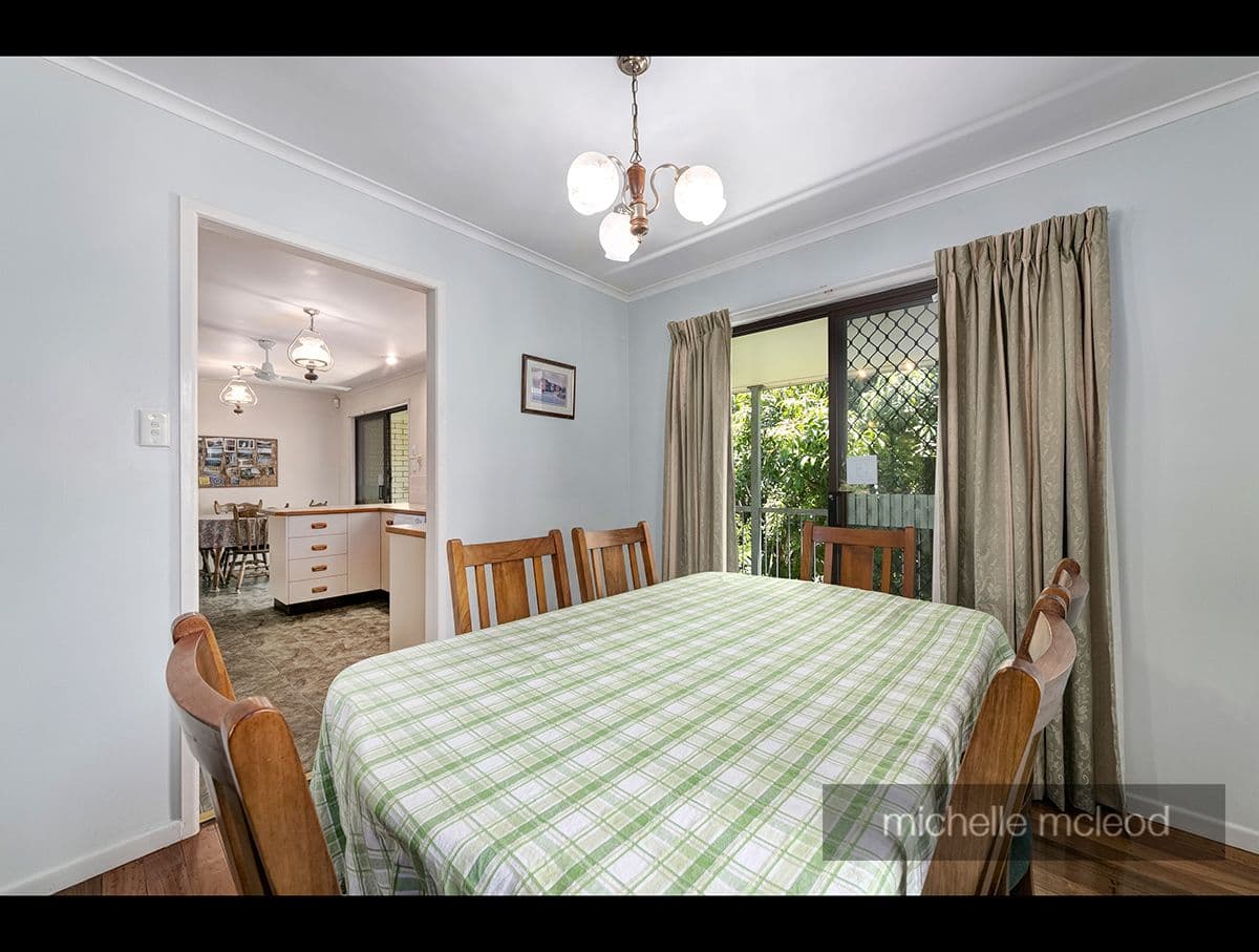17 Merrilyn Street, Chapel Hill QLD 4069, Chapel Hill - Thumbnail 6