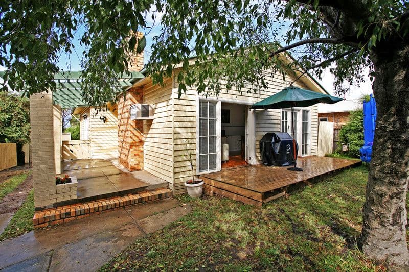 27 Cambra Road, BELMONT VIC 3216, Belmont - Image 1
