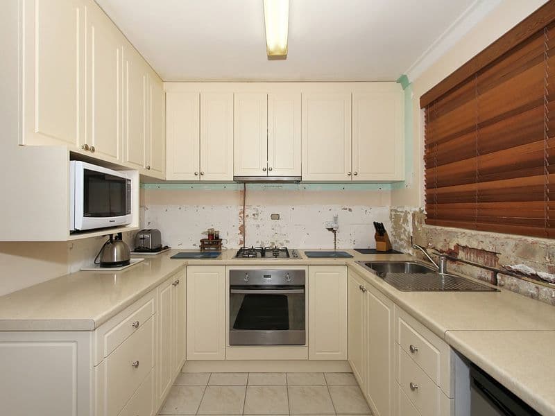 51 Bendix Way, GIRRAWHEEN WA 6064, Girrawheen - Thumbnail 3