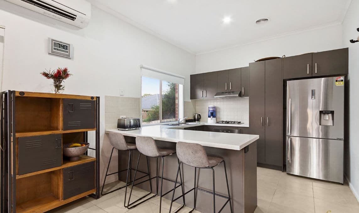 27 Canterbury Road, Montrose VIC 3765, Montrose - Thumbnail 2