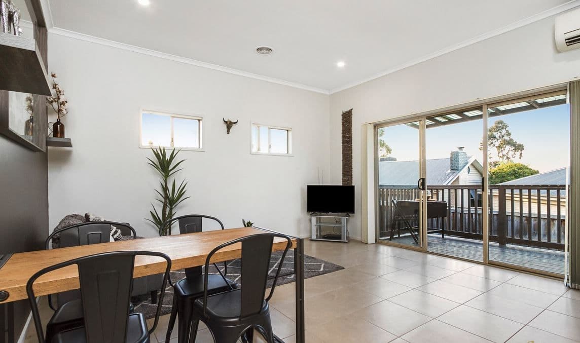27 Canterbury Road, Montrose VIC 3765, Montrose - Thumbnail 3
